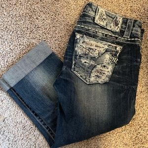 Miss Me Easy Crop Capris SZ 27